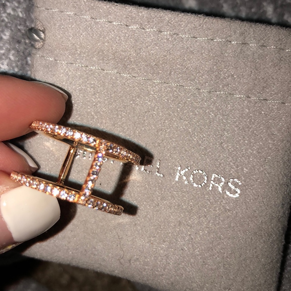 Michael kors ring